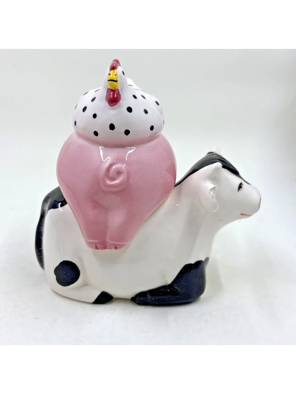 VTG 1993 Stacked Cow, Pig and Chicken Salt and Pepper Shakers By LOOMCO